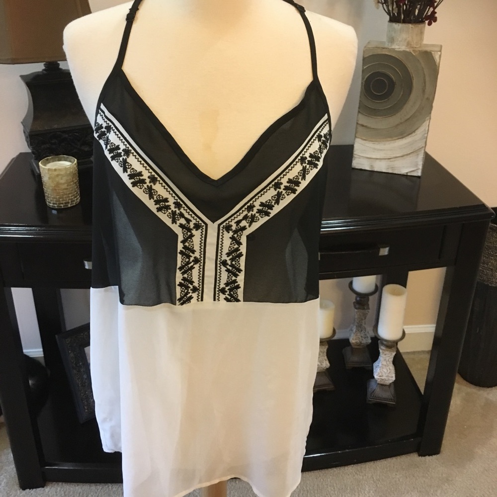 Bke- buckle tank